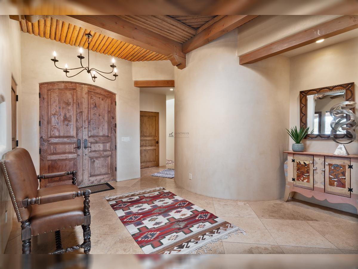 7 Paseo del Paloma property image